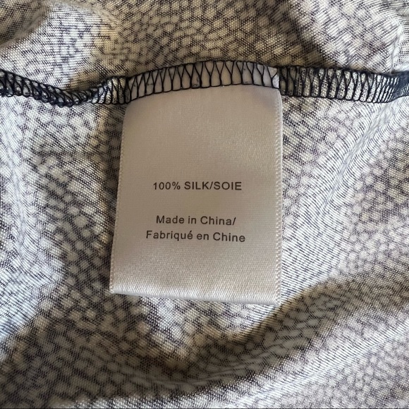 Tory Burch 100% Silk Wrap Tie Belt Dress Size XS - Picture 13 of 13